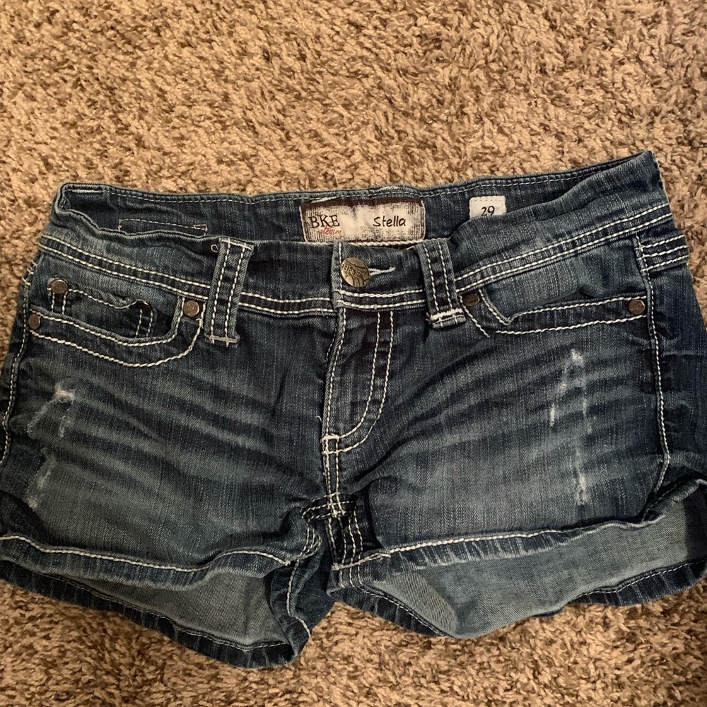 Buckle shorts